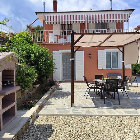 La Casa Di Giada, Appartamento In Villetta Con Aria Condizionata, Wi-Fi E Parcheggio Gratuito Poggi Esterno foto