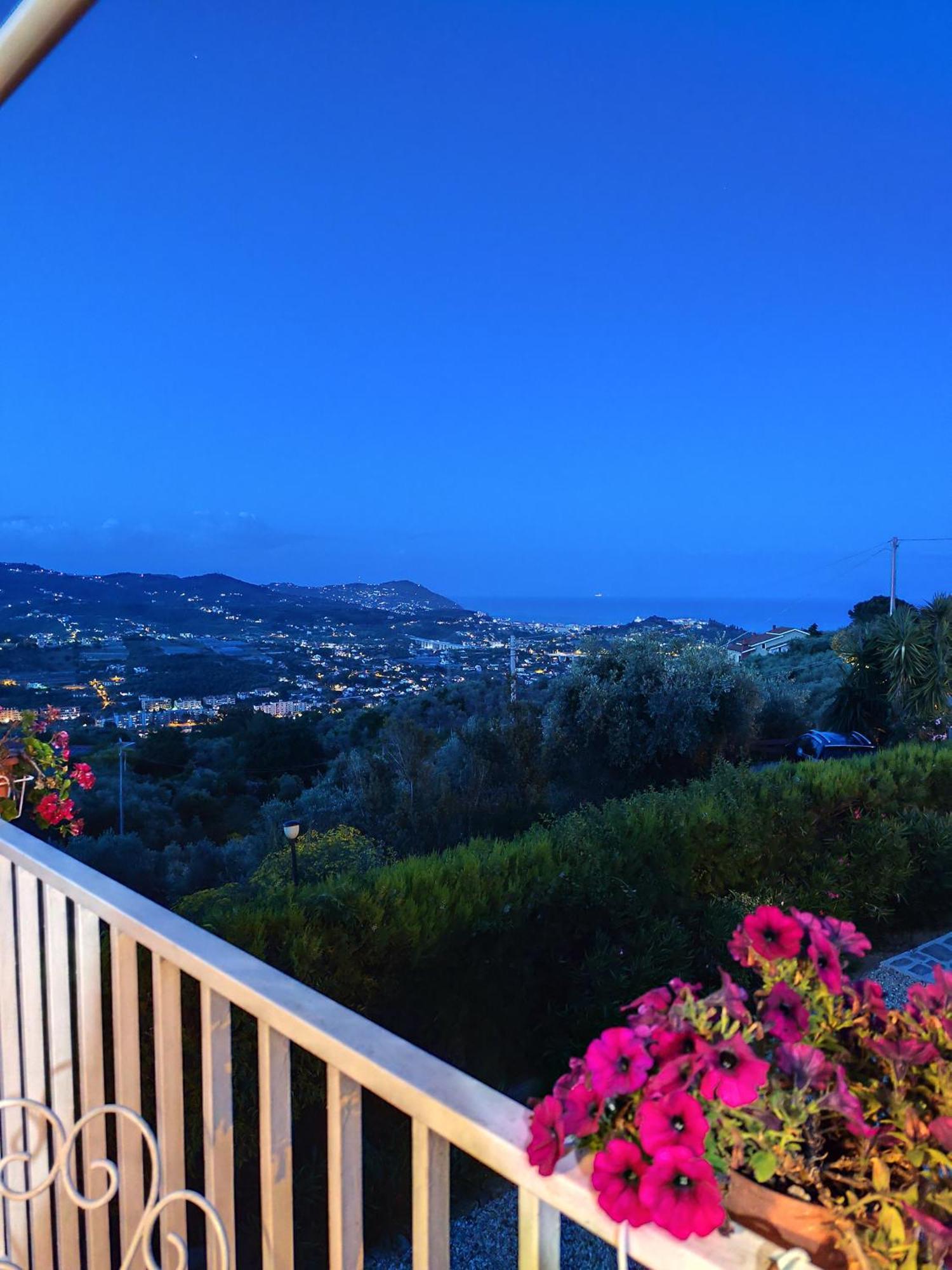 La Casa Di Giada, Appartamento In Villetta Con Aria Condizionata, Wi-Fi E Parcheggio Gratuito Poggi Esterno foto