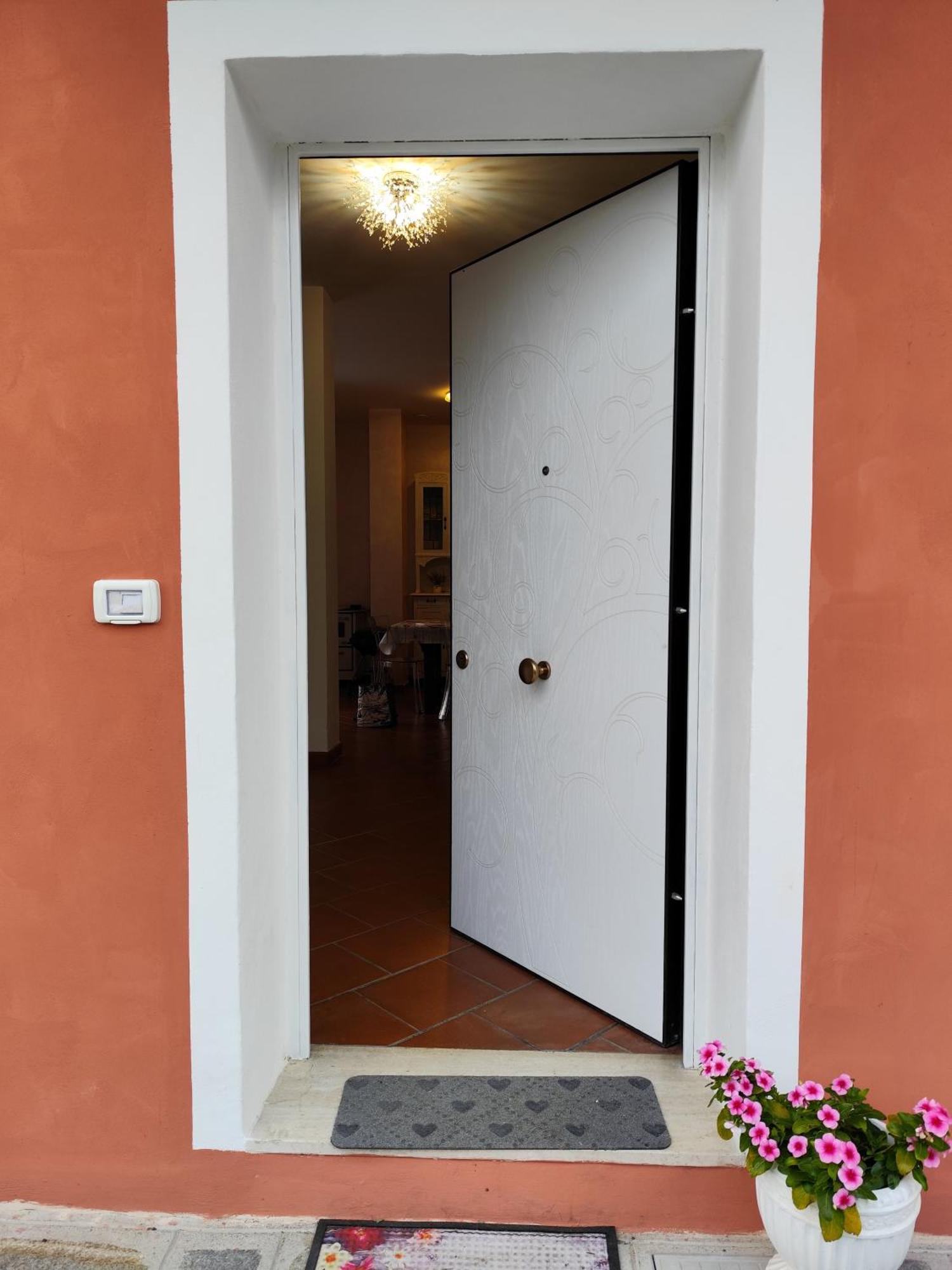 La Casa Di Giada, Appartamento In Villetta Con Aria Condizionata, Wi-Fi E Parcheggio Gratuito Poggi Esterno foto